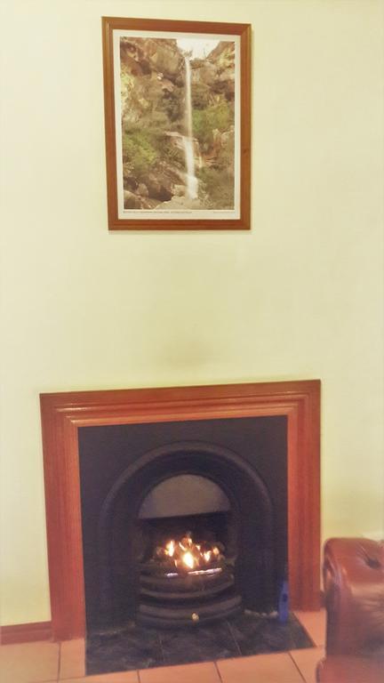 Heatherlie Cottages Halls Gap Bagian luar foto