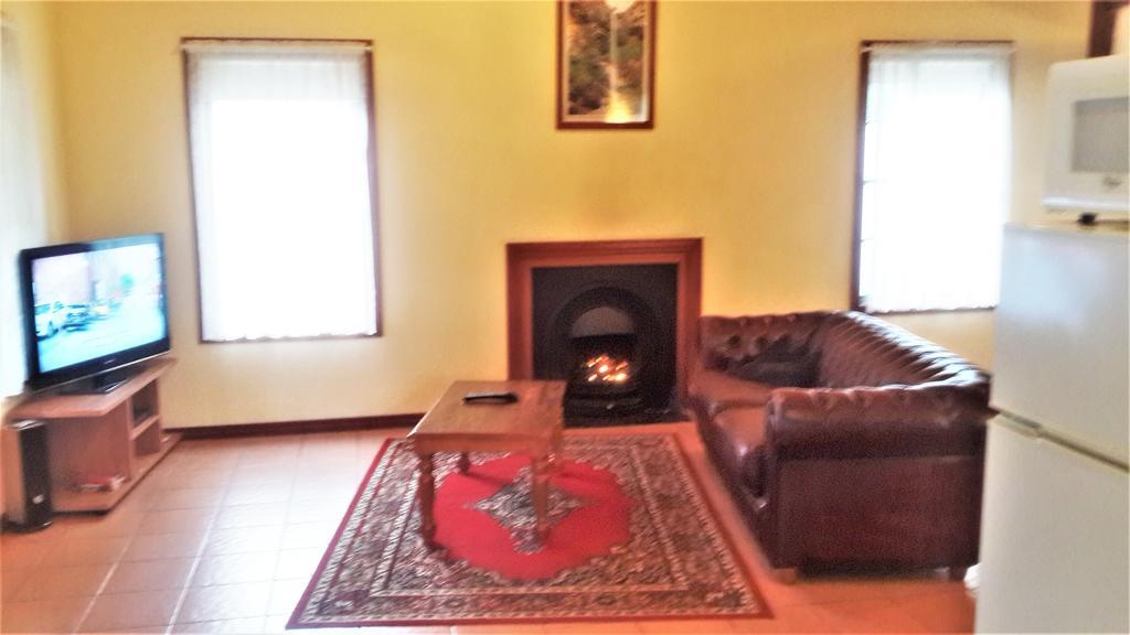 Heatherlie Cottages Halls Gap Bagian luar foto