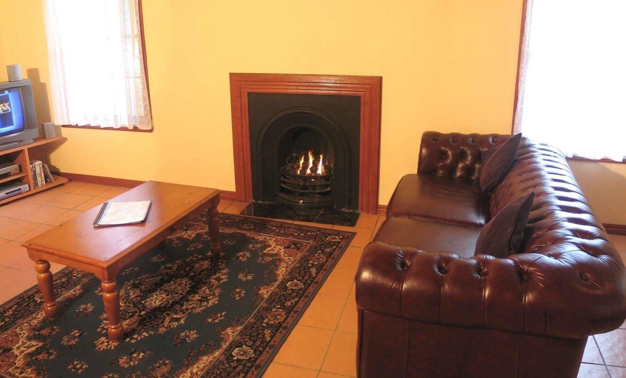 Heatherlie Cottages Halls Gap Bagian luar foto